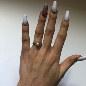 pearl ring